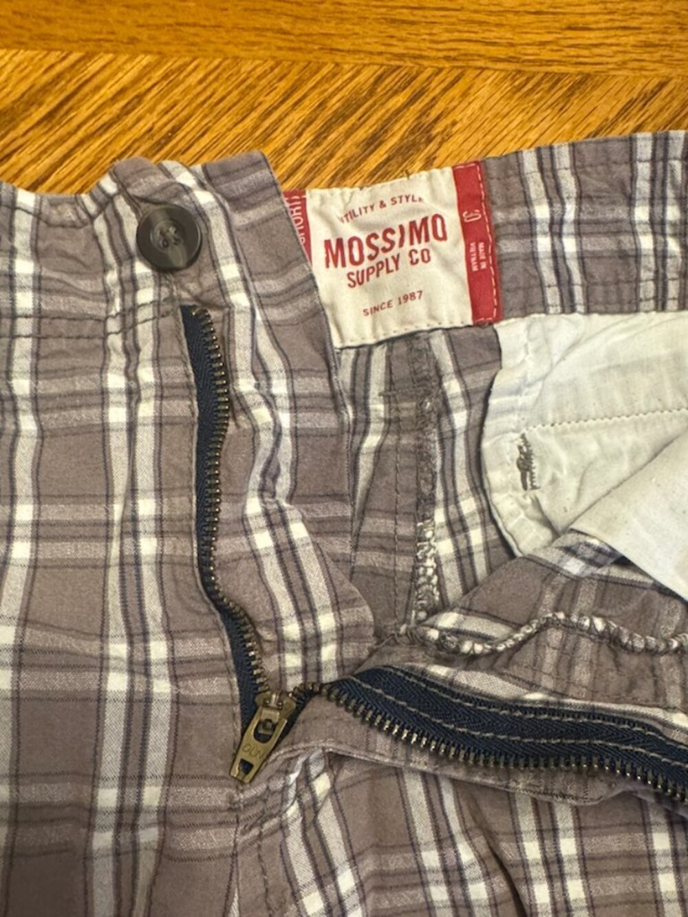 Mossimo Men's Shorts, Size 30 (D29) - Picture 3 of 6